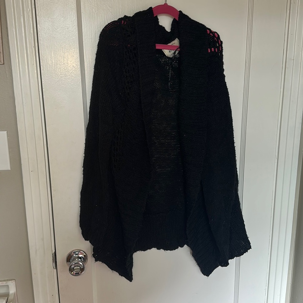 Cotton On Black knit slouch sweater. Size M.